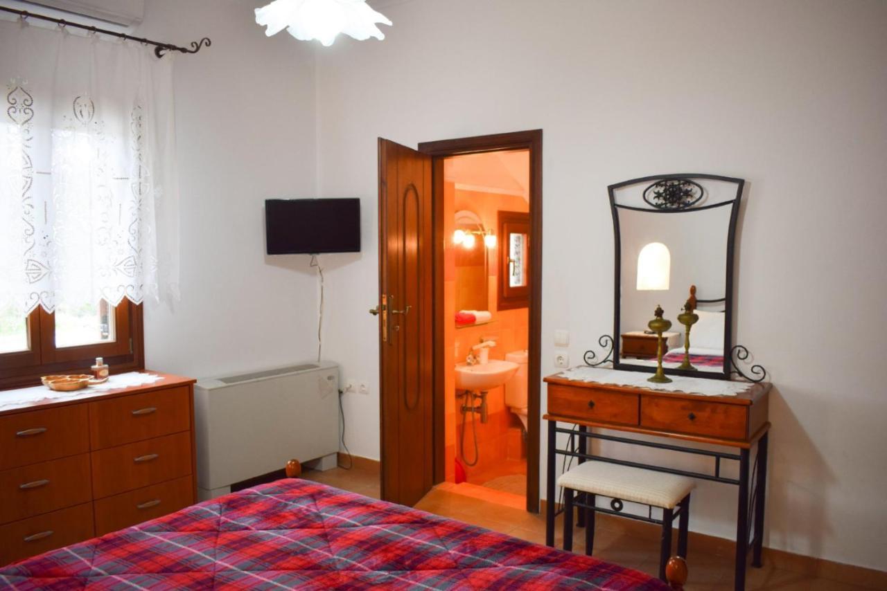 Sunshine House For 9, Cozy Set Up,Verandas, Sea View. Karterados  Dış mekan fotoğraf