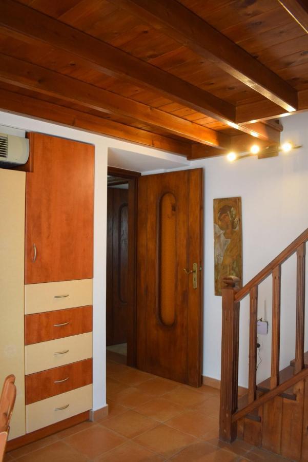 Sunshine House For 9, Cozy Set Up,Verandas, Sea View. Karterados  Dış mekan fotoğraf