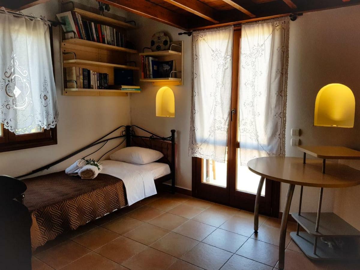 Sunshine House For 9, Cozy Set Up,Verandas, Sea View. Karterados  Dış mekan fotoğraf