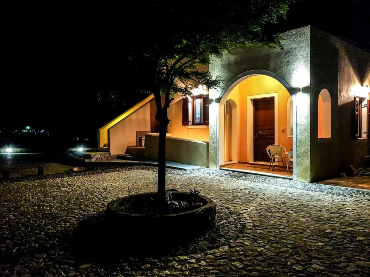 Sunshine House For 9, Cozy Set Up,Verandas, Sea View. Karterados  Dış mekan fotoğraf