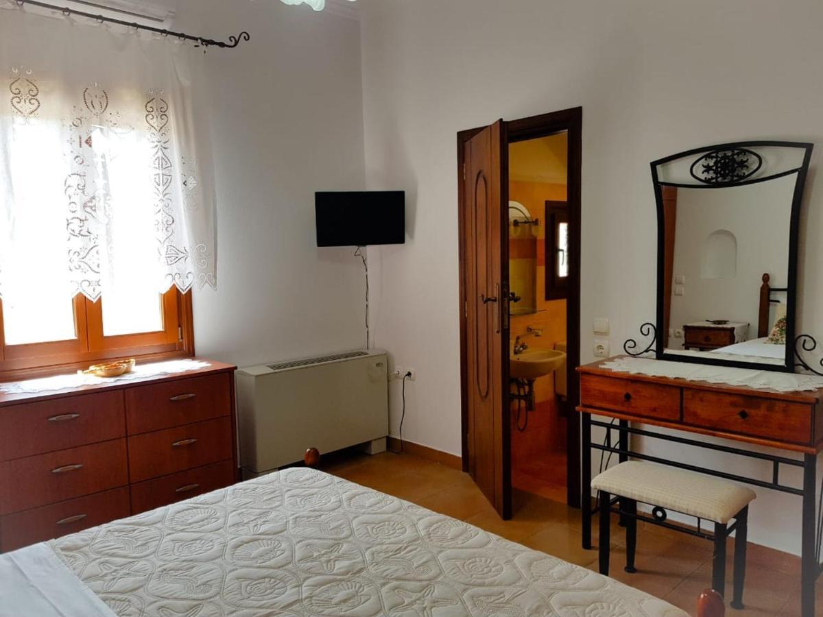 Sunshine House For 9, Cozy Set Up,Verandas, Sea View. Karterados  Dış mekan fotoğraf